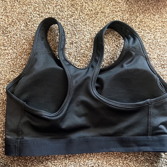 Nike sports bra - Picture 2 of 2